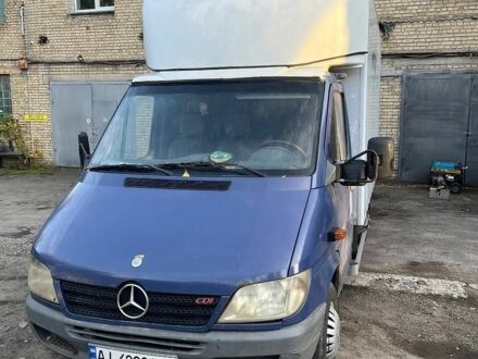 Синий Мерседес Sprinter, объемом двигателя 2.15 л и пробегом 797 тыс. км за 7999 $, фото 1 на Automoto.ua