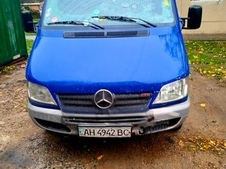 Мерседес Sprinter 2006 у Одесі на Automoto.ua Синій Мерседес Sprinter, об'ємом двигуна 22 л та пробігом 0 тис. км за 9500 $, фото 1 на Automoto.ua