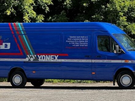 Синий Мерседес Sprinter, объемом двигателя 2.2 л и пробегом 436 тыс. км за 11800 $, фото 1 на Automoto.ua