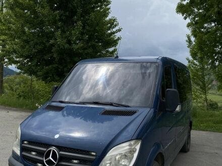 Мерседес Sprinter 2006 в Яремче на Automoto.ua Синий Мерседес Sprinter, объемом двигателя 2.1 л и пробегом 457 тыс. км за 6400 $, фото 1 на Automoto.ua