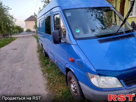 Синій Мерседес Sprinter, об'ємом двигуна 2.7 л та пробігом 430 тис. км за 8550 $, фото 1 на Automoto.ua