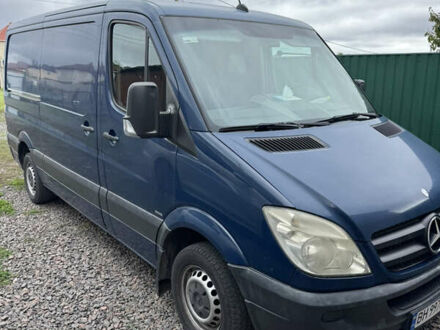 Синій Мерседес Sprinter, об'ємом двигуна 2.15 л та пробігом 303 тис. км за 12500 $, фото 1 на Automoto.ua
