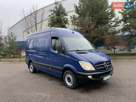 Синий Мерседес Sprinter, объемом двигателя 2.15 л и пробегом 560 тыс. км за 11999 $, фото 1 на Automoto.ua