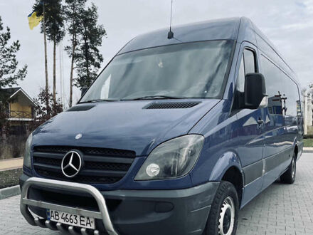 Синий Мерседес Sprinter, объемом двигателя 3 л и пробегом 560 тыс. км за 15700 $, фото 1 на Automoto.ua