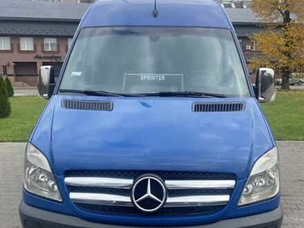 Мерседес Sprinter 2007 в Львове на Automoto.ua Синий Мерседес Sprinter, объемом двигателя 2.15 л и пробегом 400 тыс. км за 21000 $, фото 1 на Automoto.ua