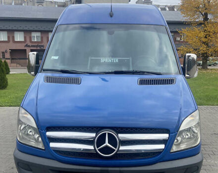 Синий Мерседес Sprinter, объемом двигателя 2.15 л и пробегом 400 тыс. км за 21000 $, фото 1 на Automoto.ua