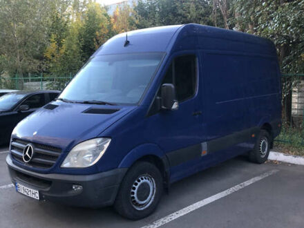 Синій Мерседес Sprinter, об'ємом двигуна 2.15 л та пробігом 550 тис. км за 9500 $, фото 1 на Automoto.ua