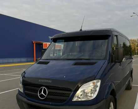 Синий Мерседес Sprinter, объемом двигателя 2.2 л и пробегом 60 тыс. км за 10900 $, фото 1 на Automoto.ua