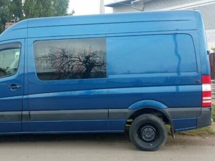 Синий Мерседес Sprinter, объемом двигателя 3 л и пробегом 530 тыс. км за 17000 $, фото 1 на Automoto.ua