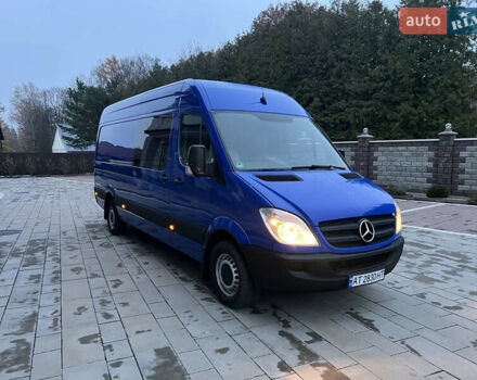 Синий Мерседес Sprinter, объемом двигателя 2.99 л и пробегом 450 тыс. км за 15500 $, фото 1 на Automoto.ua