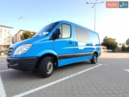 Синий Мерседес Sprinter, объемом двигателя 2.2 л и пробегом 283 тыс. км за 12900 $, фото 1 на Automoto.ua