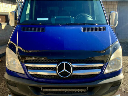 Мерседес Sprinter 2009 в Коломые на Automoto.ua Синий Мерседес Sprinter, объемом двигателя 2.1 л и пробегом 385 тыс. км за 11500 $, фото 1 на Automoto.ua