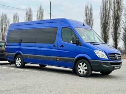 Синий Мерседес Sprinter, объемом двигателя 0.22 л и пробегом 635 тыс. км за 15600 $, фото 1 на Automoto.ua