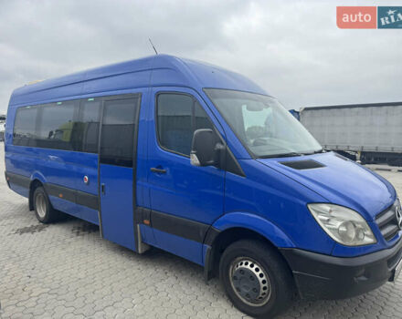 Синий Мерседес Sprinter, объемом двигателя 2.14 л и пробегом 500 тыс. км за 28900 $, фото 1 на Automoto.ua
