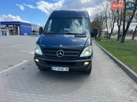 Синий Мерседес Sprinter, объемом двигателя 2.14 л и пробегом 650 тыс. км за 14900 $, фото 1 на Automoto.ua