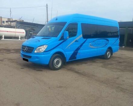 Синий Мерседес Sprinter, объемом двигателя 2.3 л и пробегом 600 тыс. км за 22000 $, фото 1 на Automoto.ua
