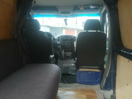 Синий Мерседес Sprinter, объемом двигателя 2.1 л и пробегом 333 тыс. км за 11100 $, фото 1 на Automoto.ua