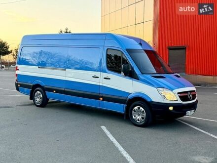 Синий Мерседес Sprinter, объемом двигателя 3 л и пробегом 500 тыс. км за 14200 $, фото 1 на Automoto.ua