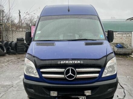 Синій Мерседес Sprinter, об'ємом двигуна 2.2 л та пробігом 206 тис. км за 18750 $, фото 1 на Automoto.ua