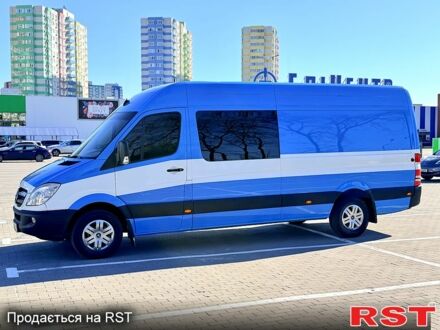 Синий Мерседес Sprinter, объемом двигателя 3 л и пробегом 500 тыс. км за 14200 $, фото 1 на Automoto.ua