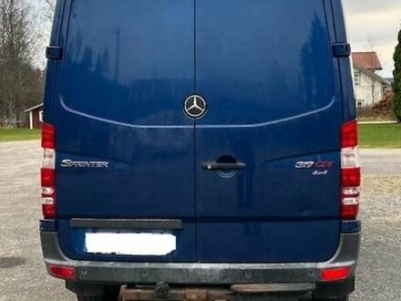 Синій Мерседес Sprinter, об'ємом двигуна 3 л та пробігом 240 тис. км за 23078 $, фото 1 на Automoto.ua