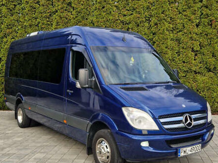 Синий Мерседес Sprinter, объемом двигателя 3 л и пробегом 540 тыс. км за 39900 $, фото 1 на Automoto.ua