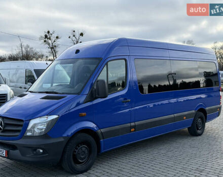 Синий Мерседес Sprinter, объемом двигателя 2.14 л и пробегом 261 тыс. км за 25800 $, фото 1 на Automoto.ua
