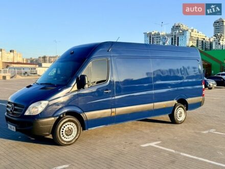 Синий Мерседес Sprinter, объемом двигателя 2.2 л и пробегом 380 тыс. км за 13200 $, фото 1 на Automoto.ua