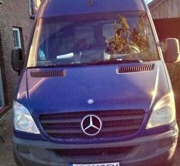 Синий Мерседес Sprinter, объемом двигателя 2.2 л и пробегом 243 тыс. км за 15801 $, фото 1 на Automoto.ua