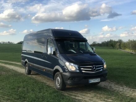 Синий Мерседес Sprinter, объемом двигателя 2.1 л и пробегом 650 тыс. км за 17600 $, фото 1 на Automoto.ua