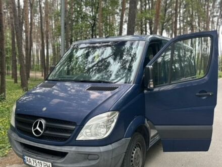 Синій Мерседес Sprinter, об'ємом двигуна 2.14 л та пробігом 383 тис. км за 12400 $, фото 1 на Automoto.ua