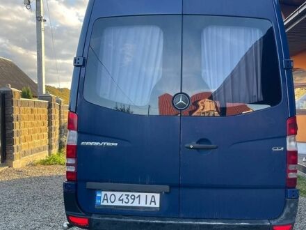 Синий Мерседес Sprinter, объемом двигателя 2.14 л и пробегом 953 тыс. км за 17500 $, фото 1 на Automoto.ua