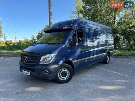 Синий Мерседес Sprinter, объемом двигателя 2.14 л и пробегом 430 тыс. км за 14800 $, фото 1 на Automoto.ua