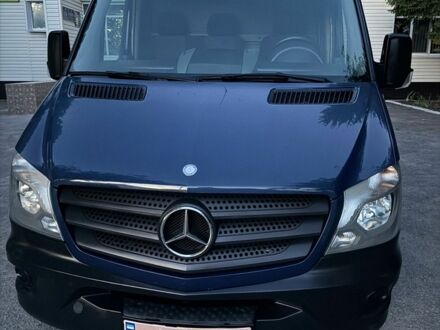 Синий Мерседес Sprinter, объемом двигателя 0 л и пробегом 270 тыс. км за 16600 $, фото 1 на Automoto.ua