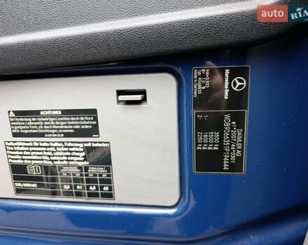 Синий Мерседес Sprinter, объемом двигателя 2.14 л и пробегом 239 тыс. км за 35000 $, фото 1 на Automoto.ua