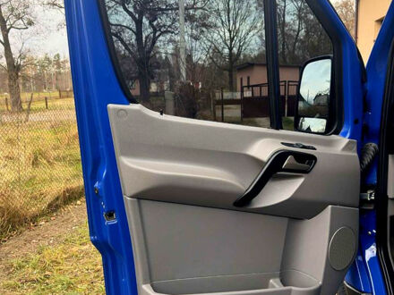 Мерседес Sprinter 2015 в Сарнах на Automoto.ua Синий Мерседес Sprinter, объемом двигателя 2.1 л и пробегом 350 тыс. км за 16500 $, фото 1 на Automoto.ua