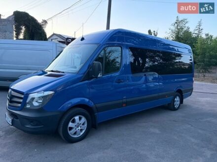 Синий Мерседес Sprinter, объемом двигателя 2.14 л и пробегом 400 тыс. км за 29999 $, фото 1 на Automoto.ua