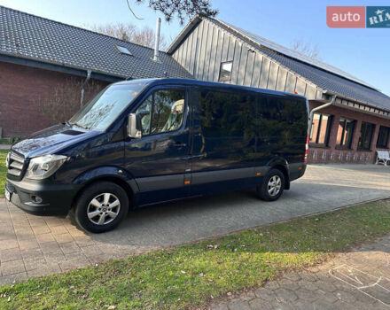 Синий Мерседес Sprinter, объемом двигателя 0 л и пробегом 205 тыс. км за 25000 $, фото 1 на Automoto.ua