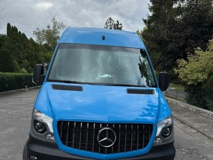 Синий Мерседес Sprinter, объемом двигателя 2.99 л и пробегом 650 тыс. км за 26500 $, фото 1 на Automoto.ua