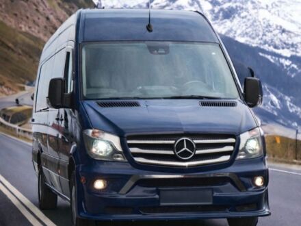 Синий Мерседес Sprinter, объемом двигателя 2.2 л и пробегом 224 тыс. км за 33000 $, фото 1 на Automoto.ua