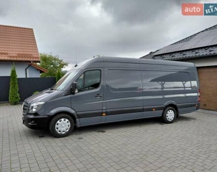 Синий Мерседес Sprinter, объемом двигателя 3 л и пробегом 422 тыс. км за 34000 $, фото 1 на Automoto.ua