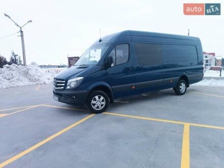 Синий Мерседес Sprinter, объемом двигателя 2.99 л и пробегом 560 тыс. км за 31999 $, фото 1 на Automoto.ua