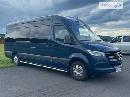 Синий Мерседес Sprinter, объемом двигателя 2.98 л и пробегом 250 тыс. км за 46900 $, фото 1 на Automoto.ua