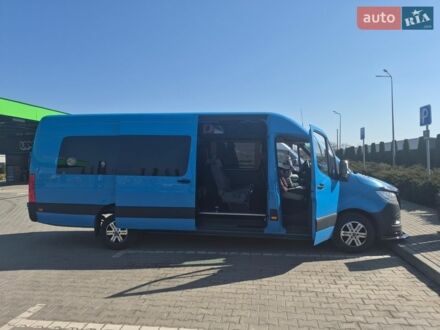 Синій Мерседес Sprinter, об'ємом двигуна 2.99 л та пробігом 450 тис. км за 38000 $, фото 1 на Automoto.ua