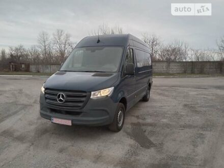 Синий Мерседес Sprinter, объемом двигателя 2.2 л и пробегом 215 тыс. км за 23500 $, фото 1 на Automoto.ua