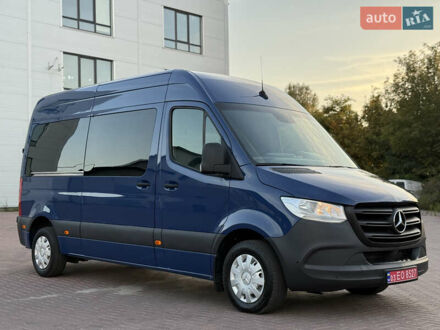 Синий Мерседес Sprinter, объемом двигателя 2.2 л и пробегом 271 тыс. км за 24900 $, фото 1 на Automoto.ua