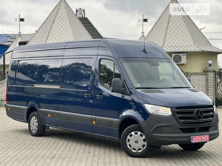 Синий Мерседес Sprinter, объемом двигателя 2.2 л и пробегом 213 тыс. км за 33900 $, фото 1 на Automoto.ua