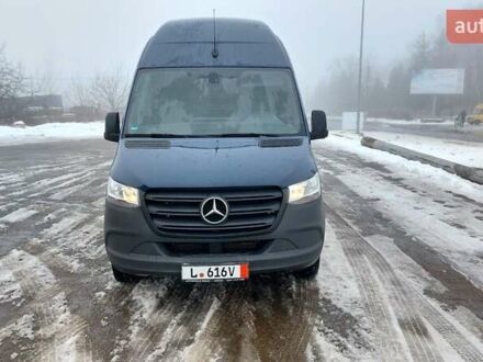 Синий Мерседес Sprinter, объемом двигателя 2.99 л и пробегом 290 тыс. км за 36514 $, фото 1 на Automoto.ua