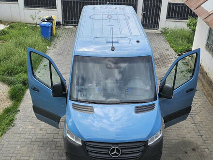 Мерседес Sprinter 2020 в Черновцах на Automoto.ua Синий Мерседес Sprinter, объемом двигателя 2.14 л и пробегом 100 тыс. км за 31500 $, фото 1 на Automoto.ua