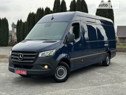 Синий Мерседес Sprinter, объемом двигателя 0 л и пробегом 195 тыс. км за 25800 $, фото 1 на Automoto.ua